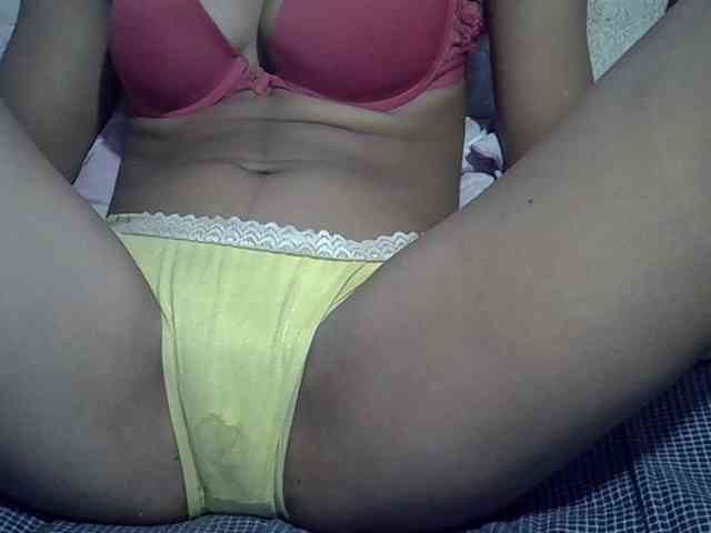 Lillteblackgirl webcam