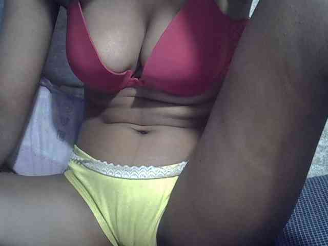 Lillteblackgirl webcam