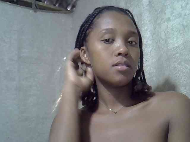Модель: Lillteblackgirl