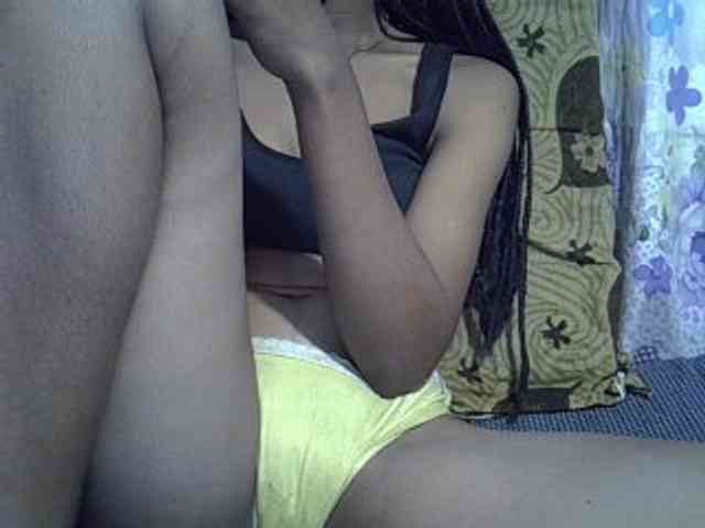 Lillteblackgirl webcam