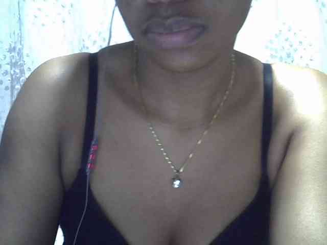 Lillteblackgirl webcam