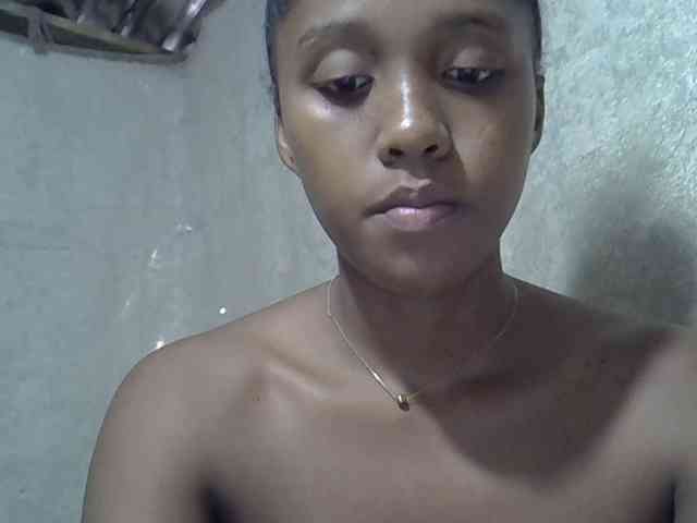 Модель: Lillteblackgirl