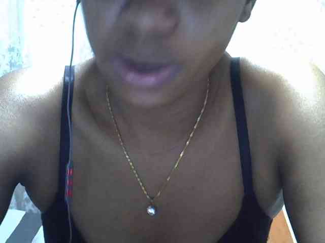 Lillteblackgirl webcam