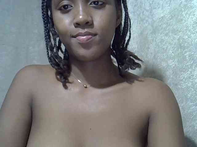 Модель: Lillteblackgirl