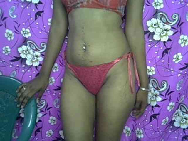 Lillteblackgirl webcam