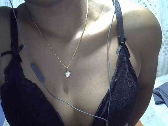 Lillteblackgirl webcam