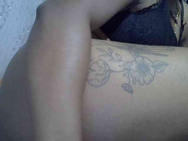 Lillteblackgirl webcam