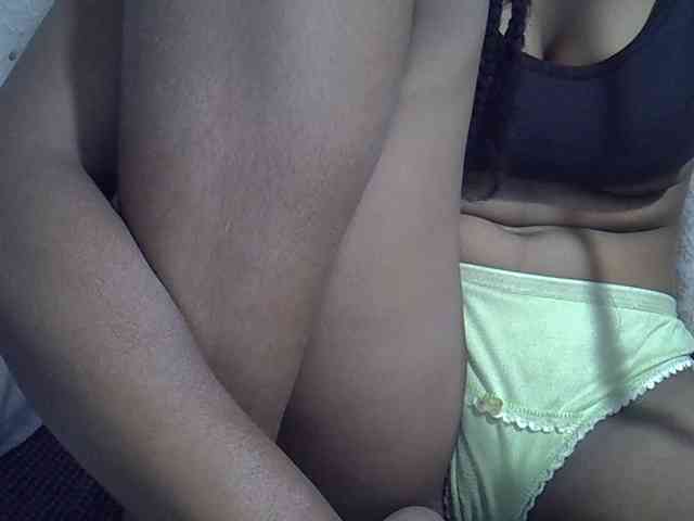 Lillteblackgirl webcam