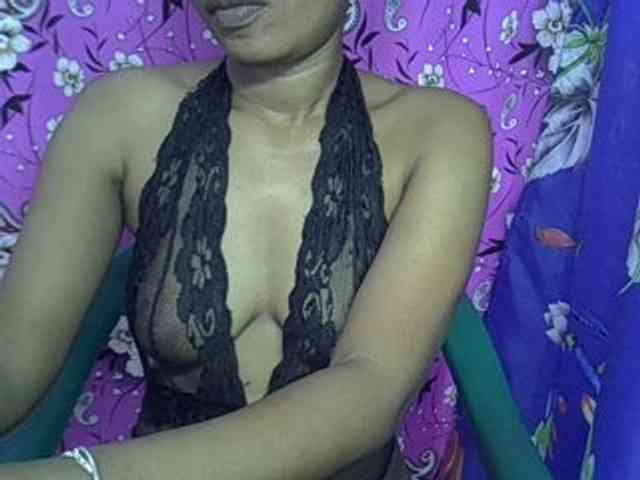 Lillteblackgirl webcam