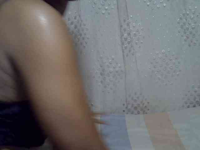 Lillteblackgirl webcam