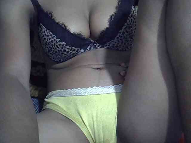Lillteblackgirl webcam
