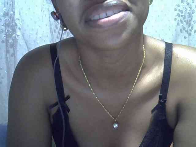 Lillteblackgirl webcam