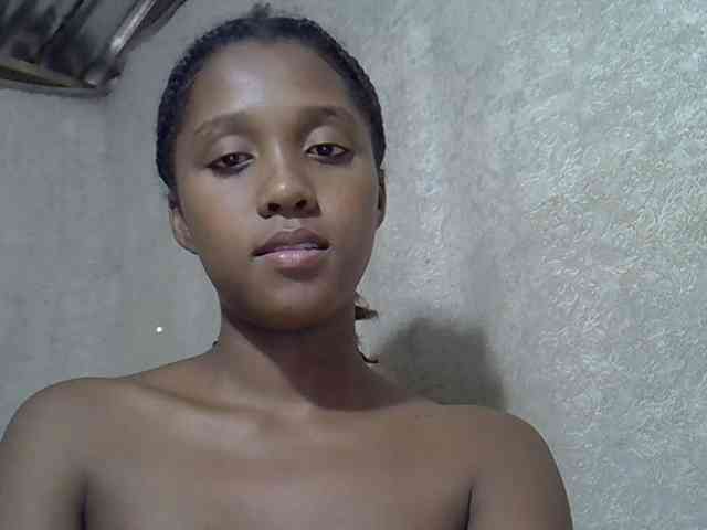 Модель: Lillteblackgirl