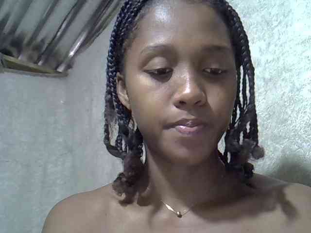 Модель: Lillteblackgirl