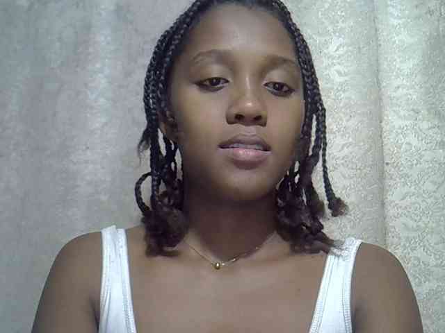 Модель: Lillteblackgirl