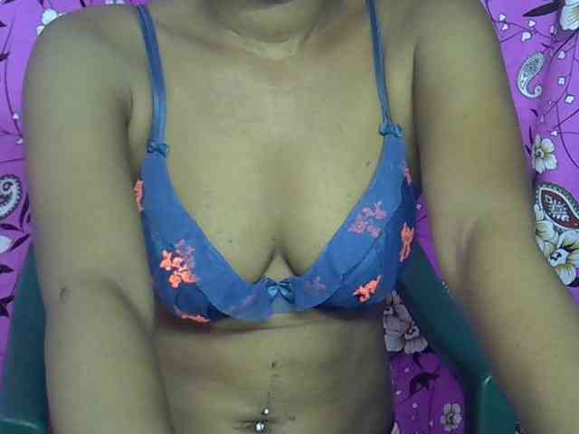 Lillteblackgirl webcam