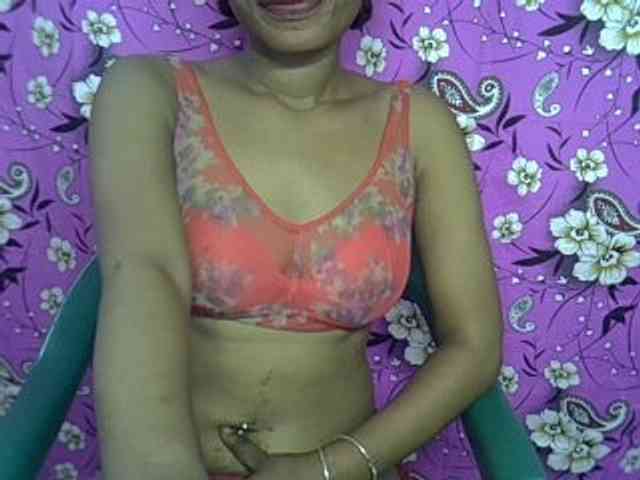 Lillteblackgirl webcam