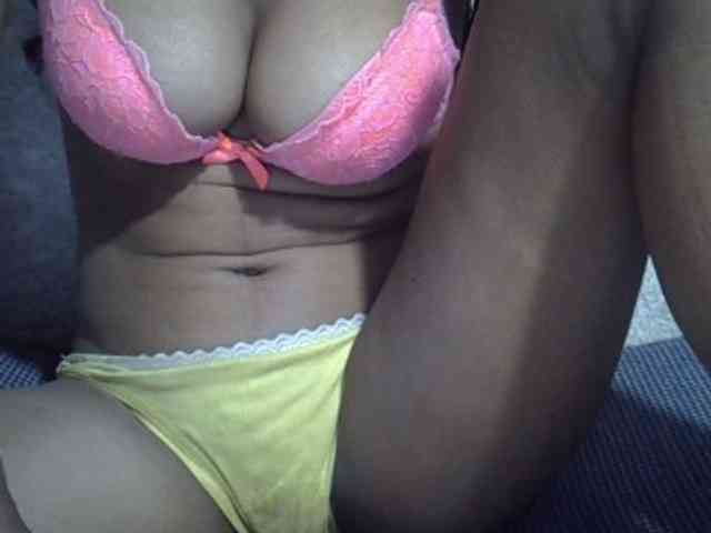 Lillteblackgirl webcam