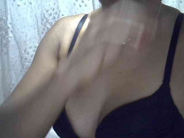 Lillteblackgirl webcam