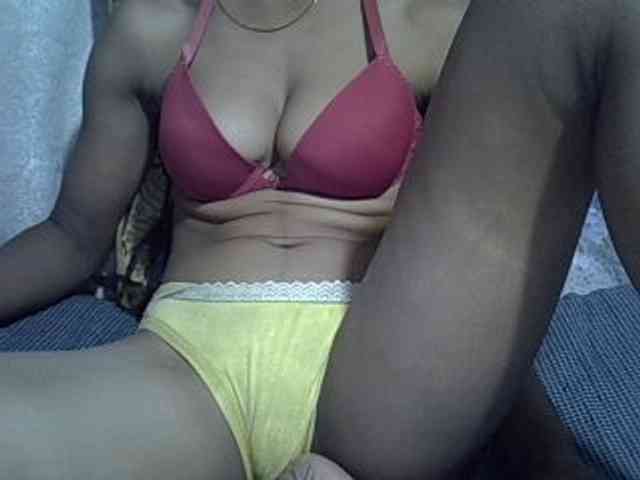 Lillteblackgirl webcam