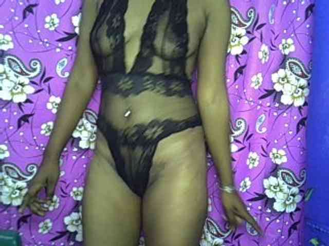 Lillteblackgirl webcam