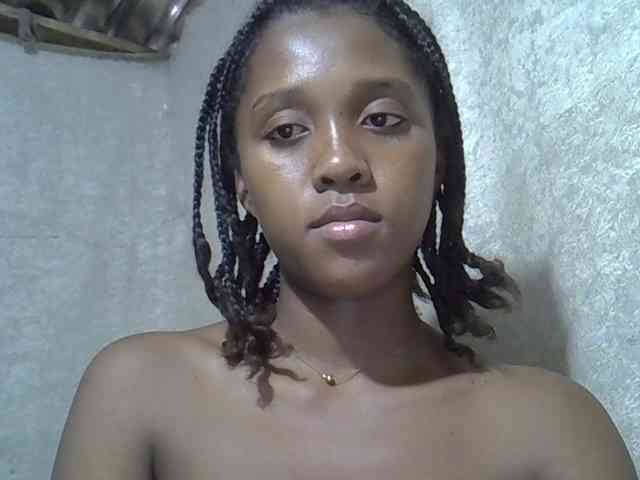 Модель: Lillteblackgirl