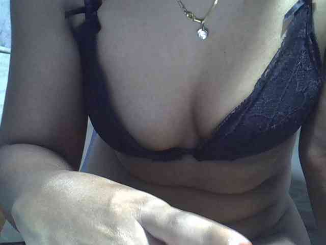 Lillteblackgirl webcam