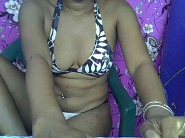 Lillteblackgirl webcam