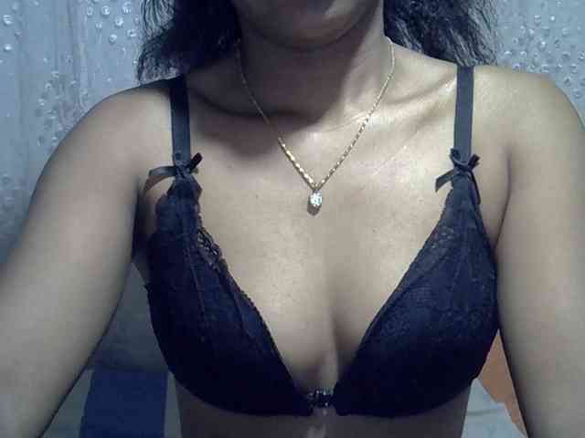 Lillteblackgirl webcam