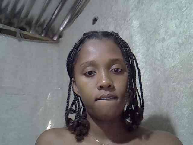 Модель: Lillteblackgirl