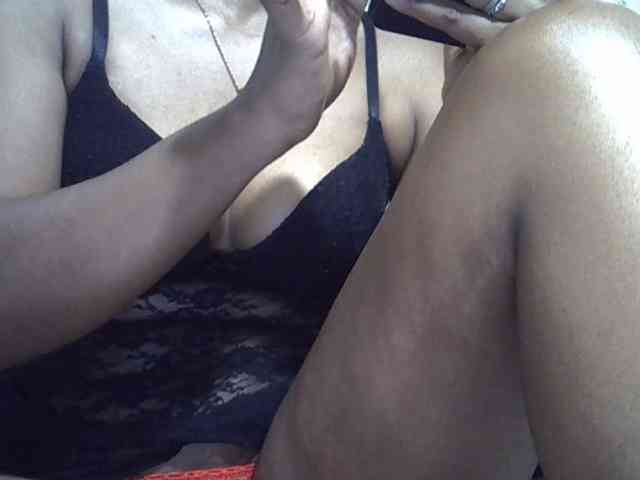 Lillteblackgirl webcam