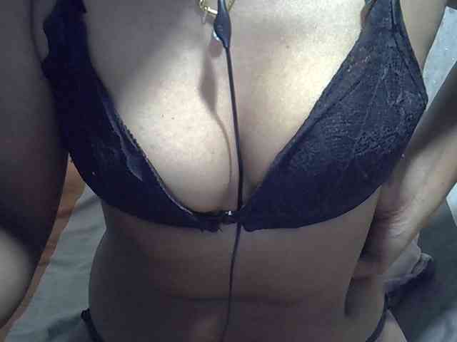 Lillteblackgirl webcam