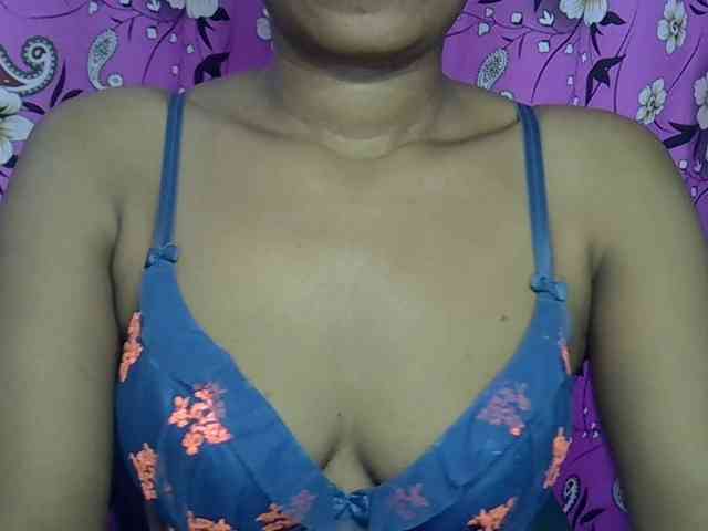 Lillteblackgirl webcam