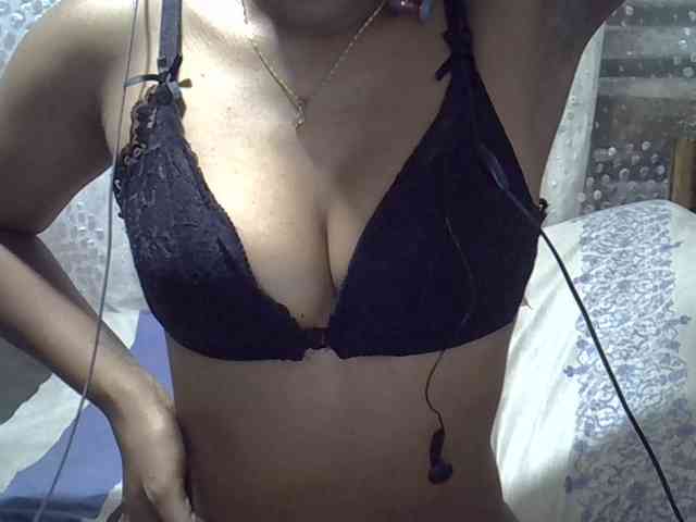 Lillteblackgirl webcam