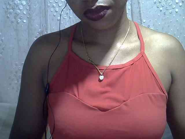 Lillteblackgirl webcam