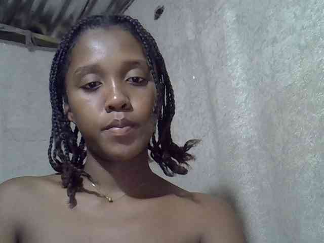 Модель: Lillteblackgirl