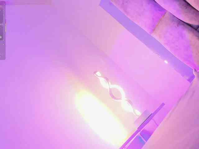 Cute-foxy Live Webcam on BongaCams Cute-foxy Live Webcam on BongaCams