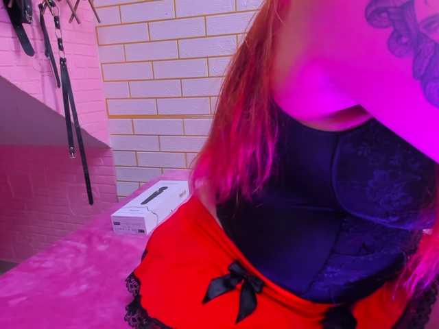 marcellaa303av's BongaCams show and profile