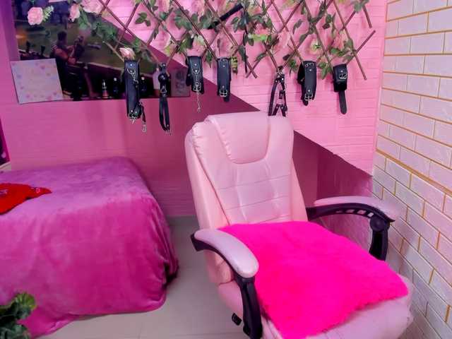 marcellaa303av's BongaCams show and profile