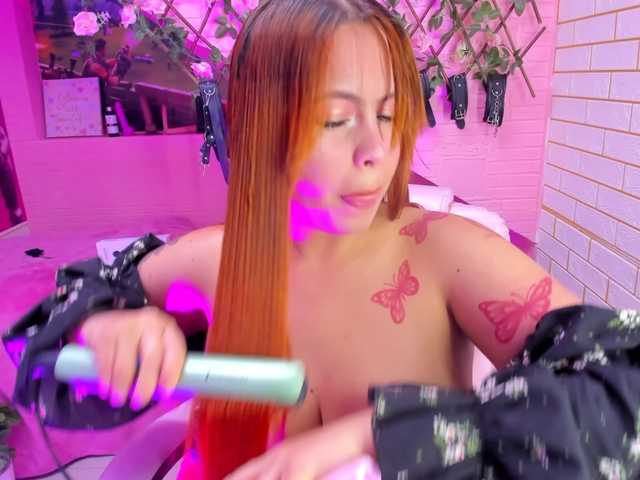 marcellaa303av live cam profile