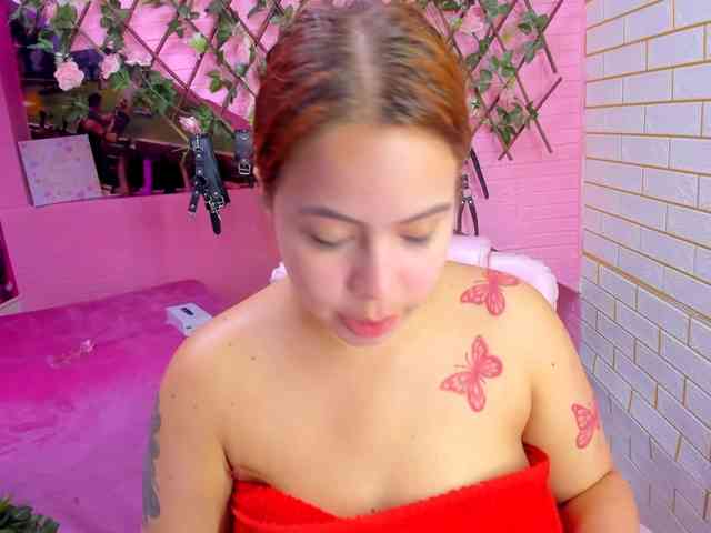 marcellaa303av Live Webcam on BongaCams