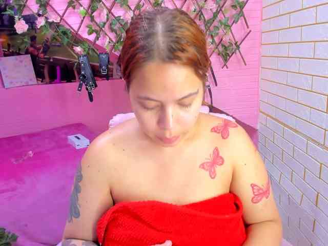 marcellaa303av Live Webcam on BongaCams