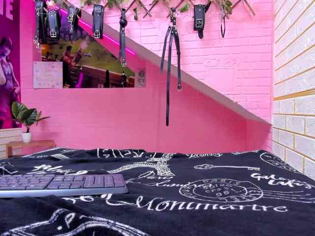 marcellaa303av webcam