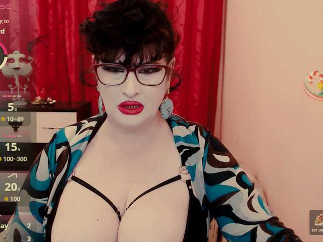 QueenOfSin's BongaCams show and profile