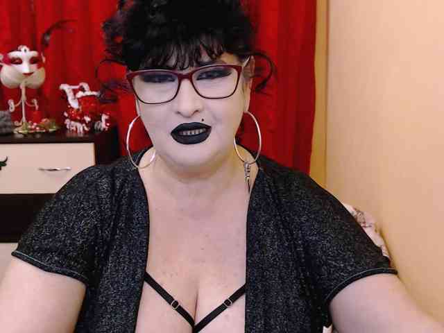 QueenOfSin webcam