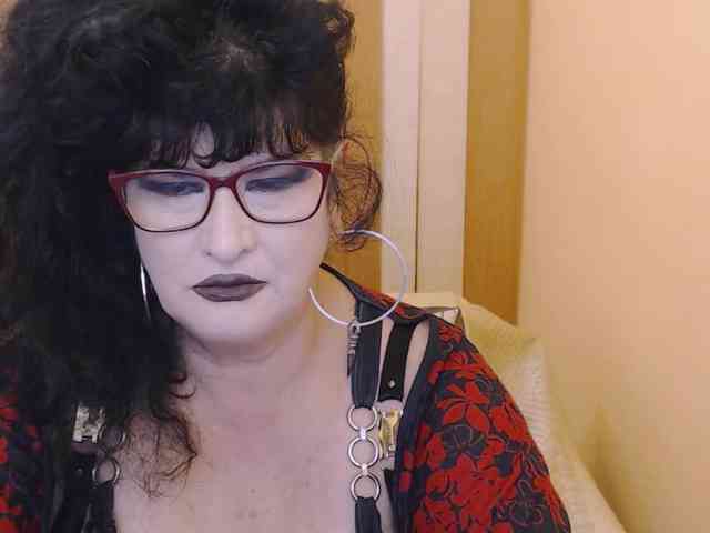 QueenOfSin webcam