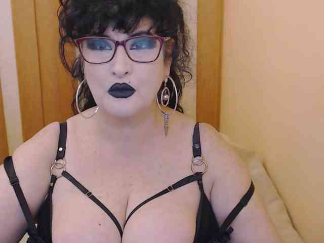 QueenOfSin QueenOfSin