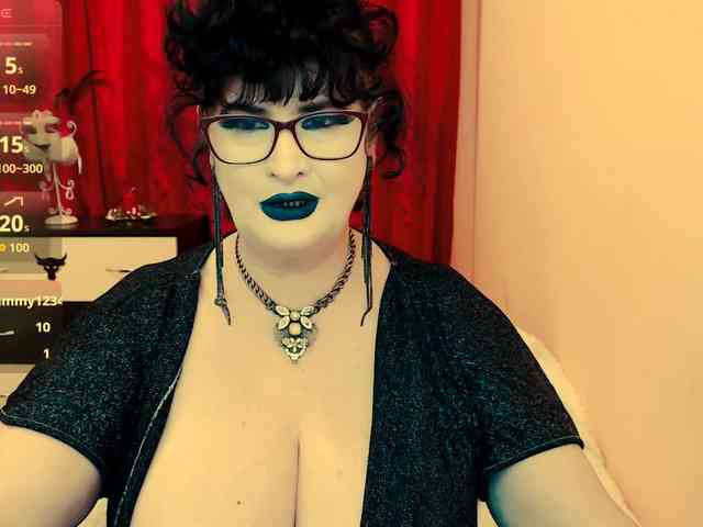 QueenOfSin webcam