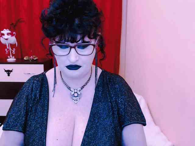 QueenOfSin webcam