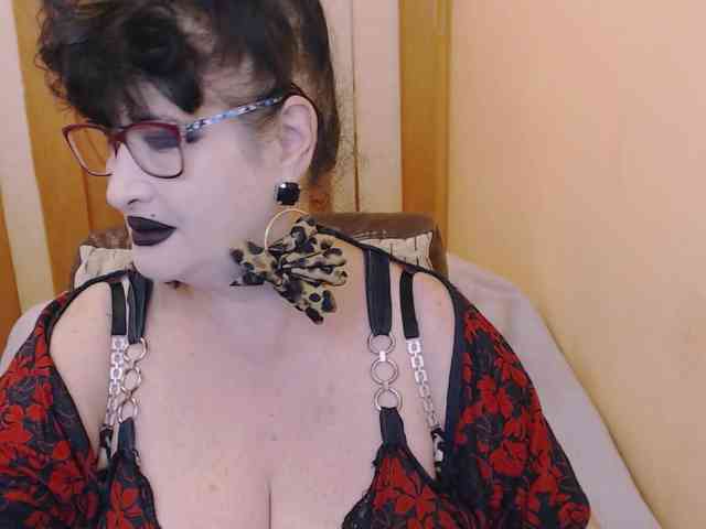 QueenOfSin webcam